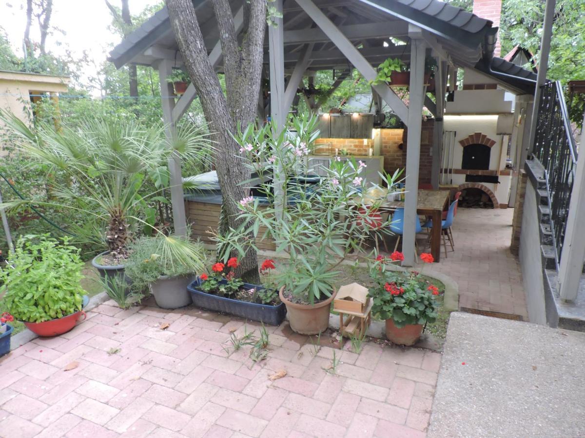 Szepezd Oak Villa Balatonszepezd Bagian luar foto